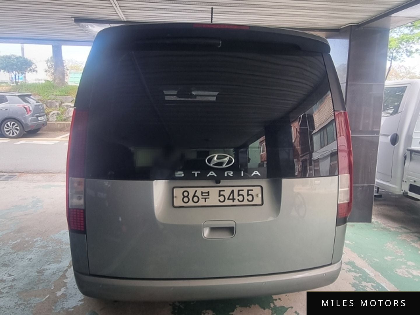 Hyundai Staria 2022 — миниатюра 3