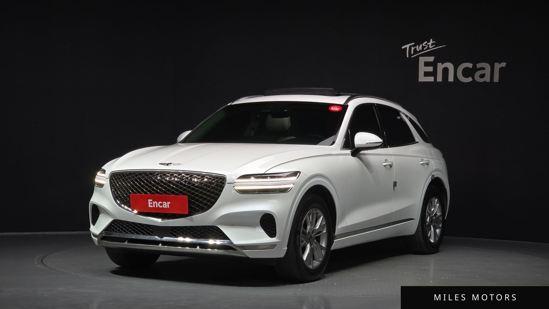 Genesis GV70 2022 — фото 1 из 12