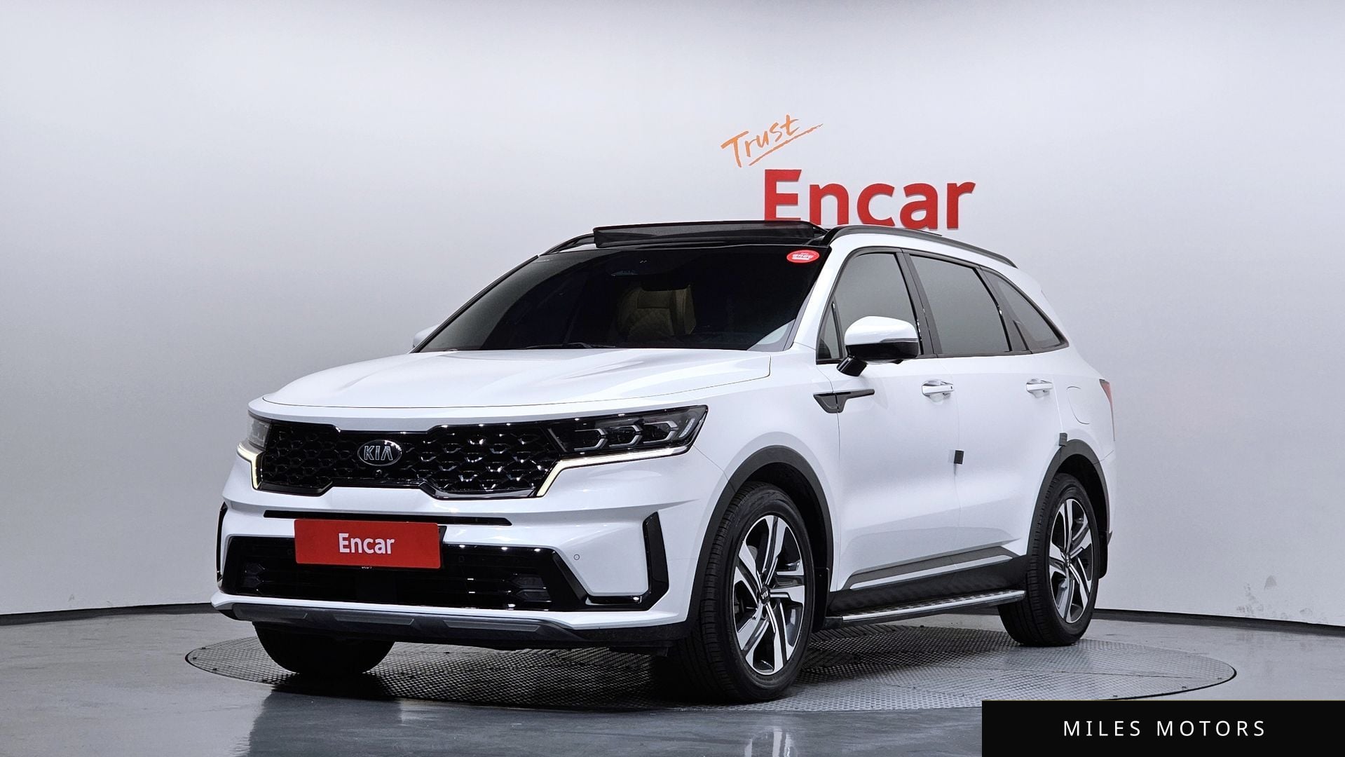 Kia Sorento 2021 — фото 1 из 12