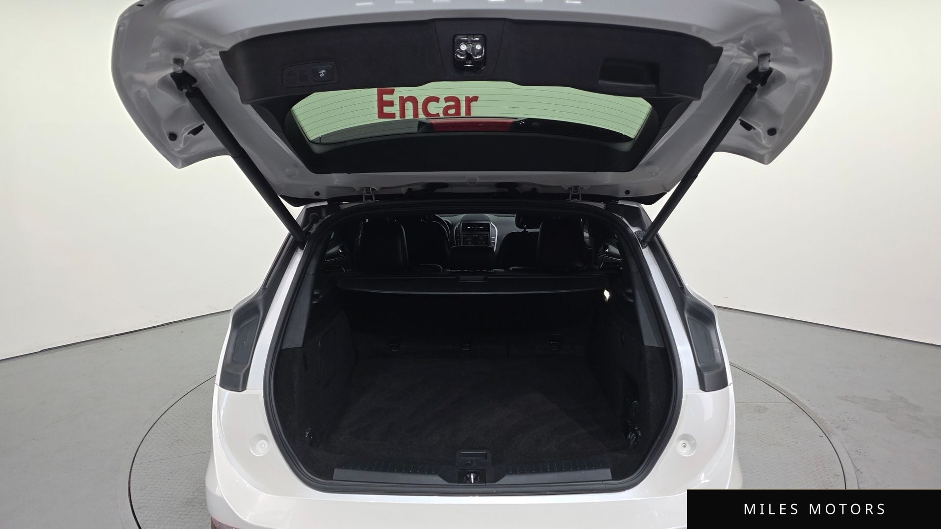 Lincoln MKC 2015 — миниатюра 20
