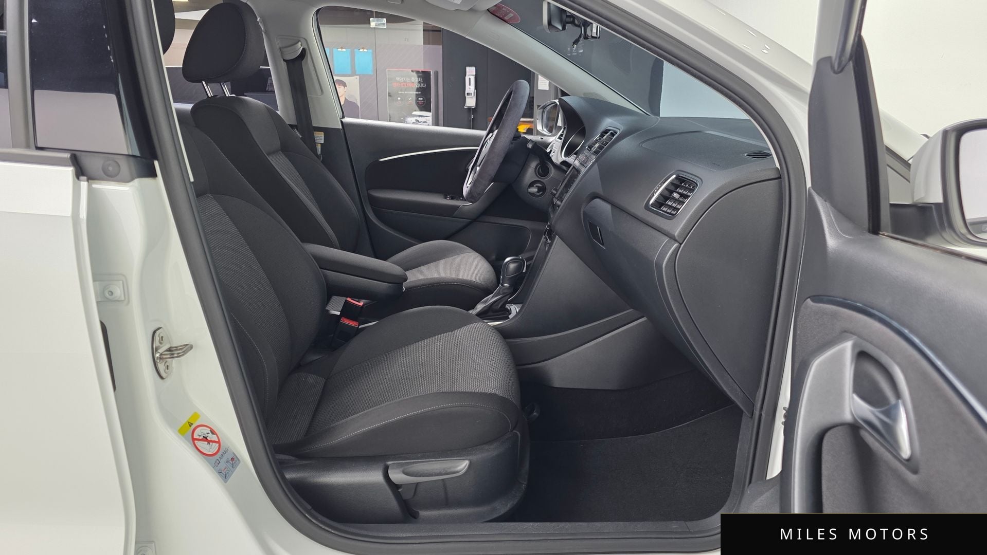 Volkswagen Polo 2016 — миниатюра 11