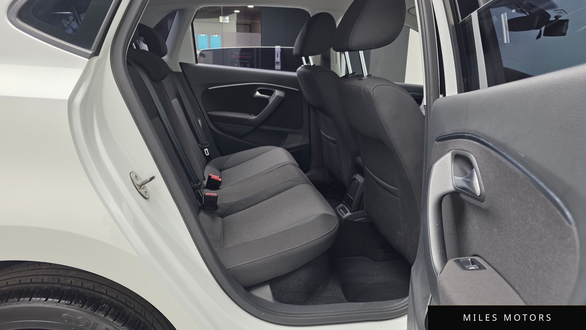Volkswagen Polo 2016 — миниатюра 12