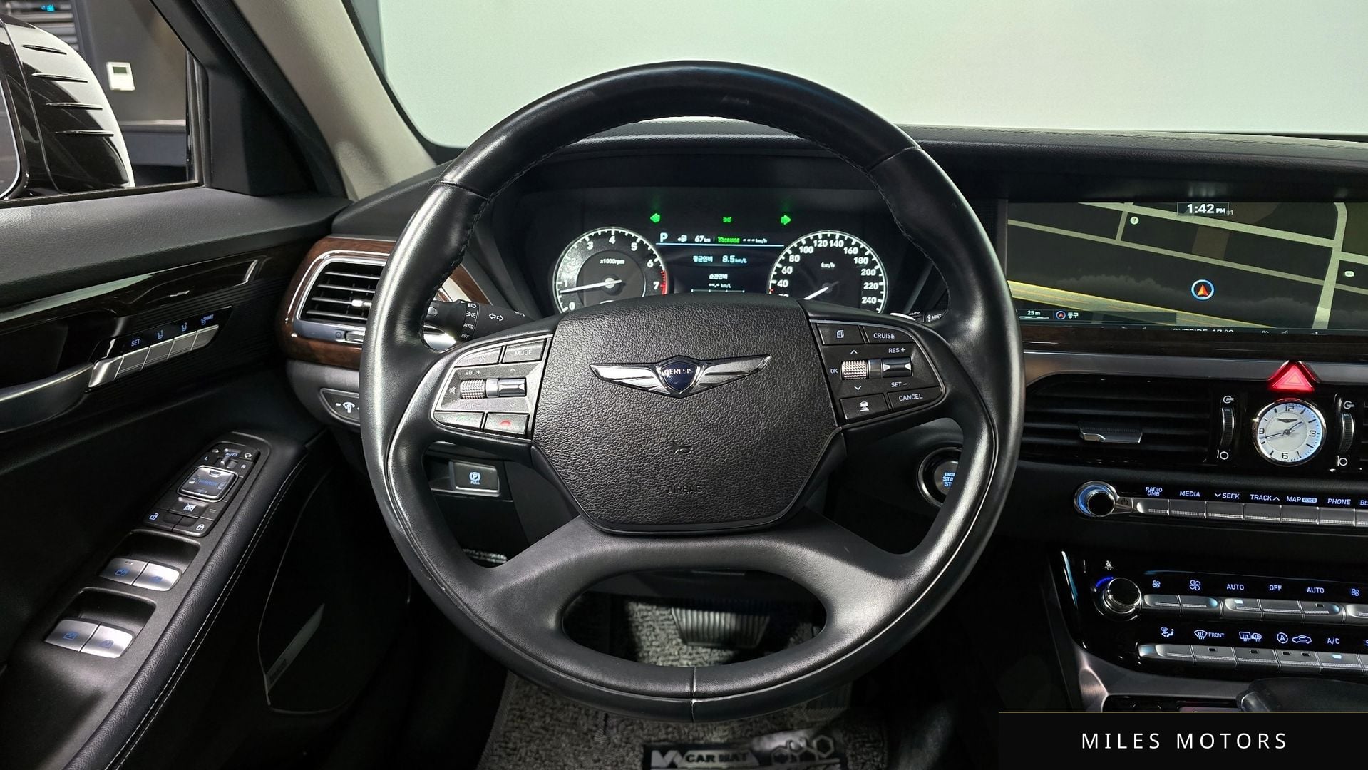 Genesis EQ900 2018 — миниатюра 19