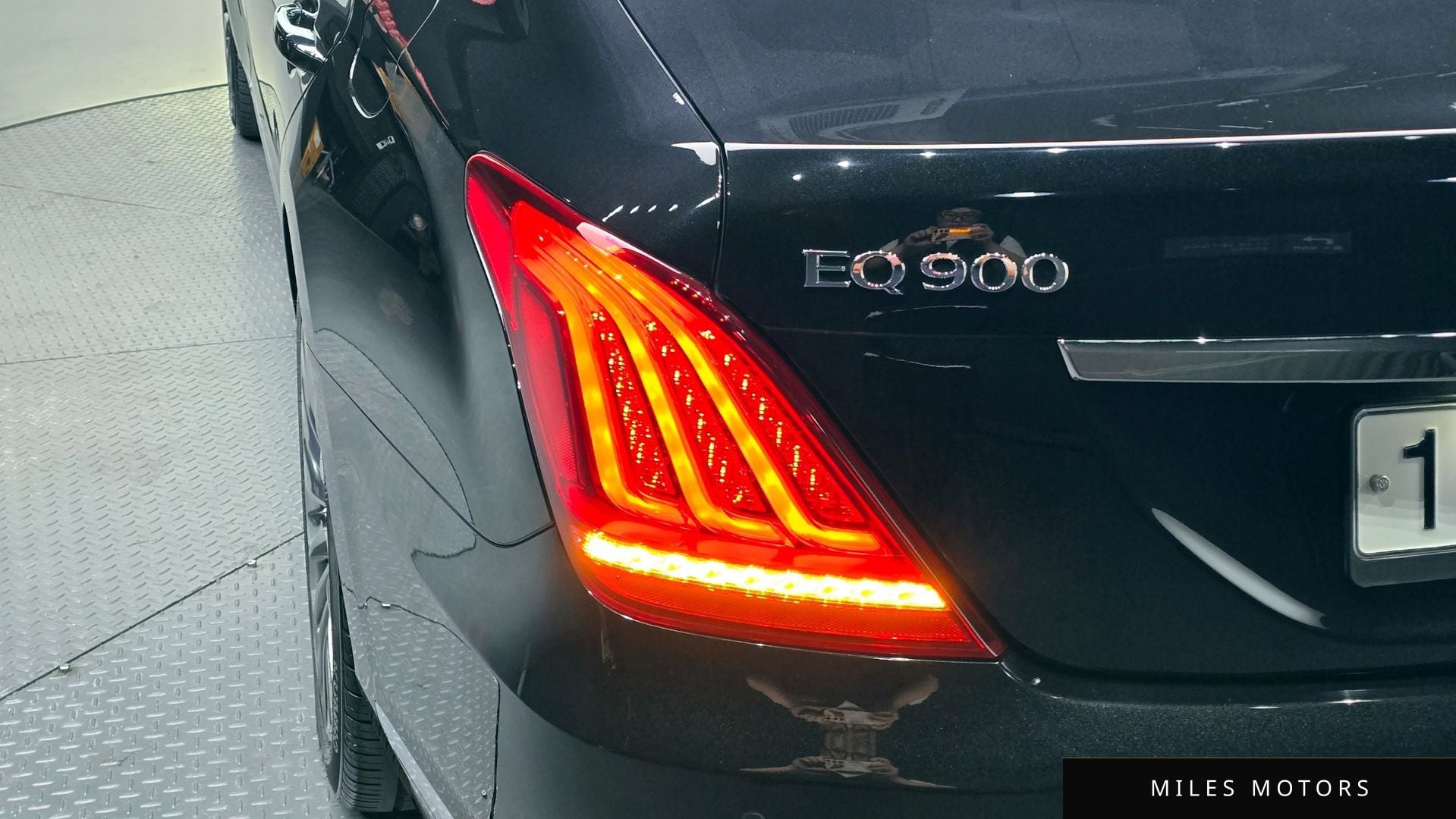Genesis EQ900 2018 — миниатюра 8