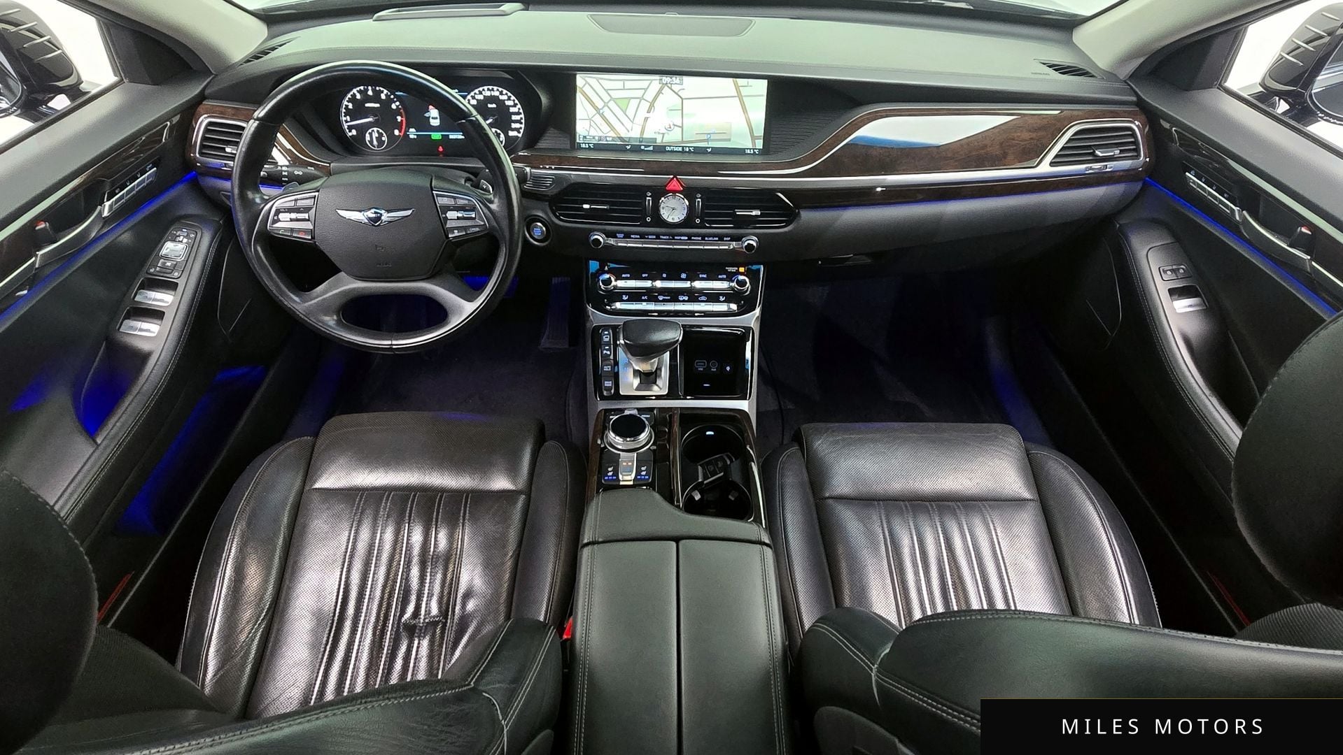 Genesis EQ900 2016 — миниатюра 7