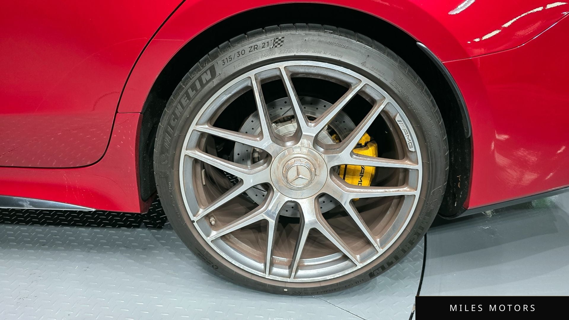 Mercedes-Benz AMG GT 2023 — миниатюра 7