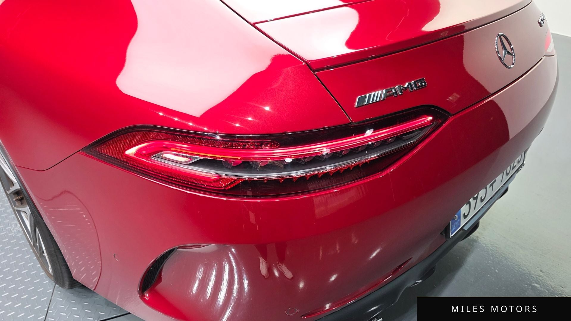 Mercedes-Benz AMG GT 2023 — миниатюра 9