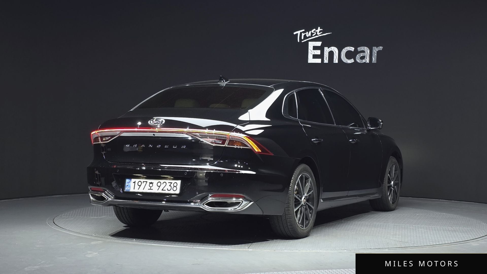 Hyundai Grandeur 2022 — миниатюра 2