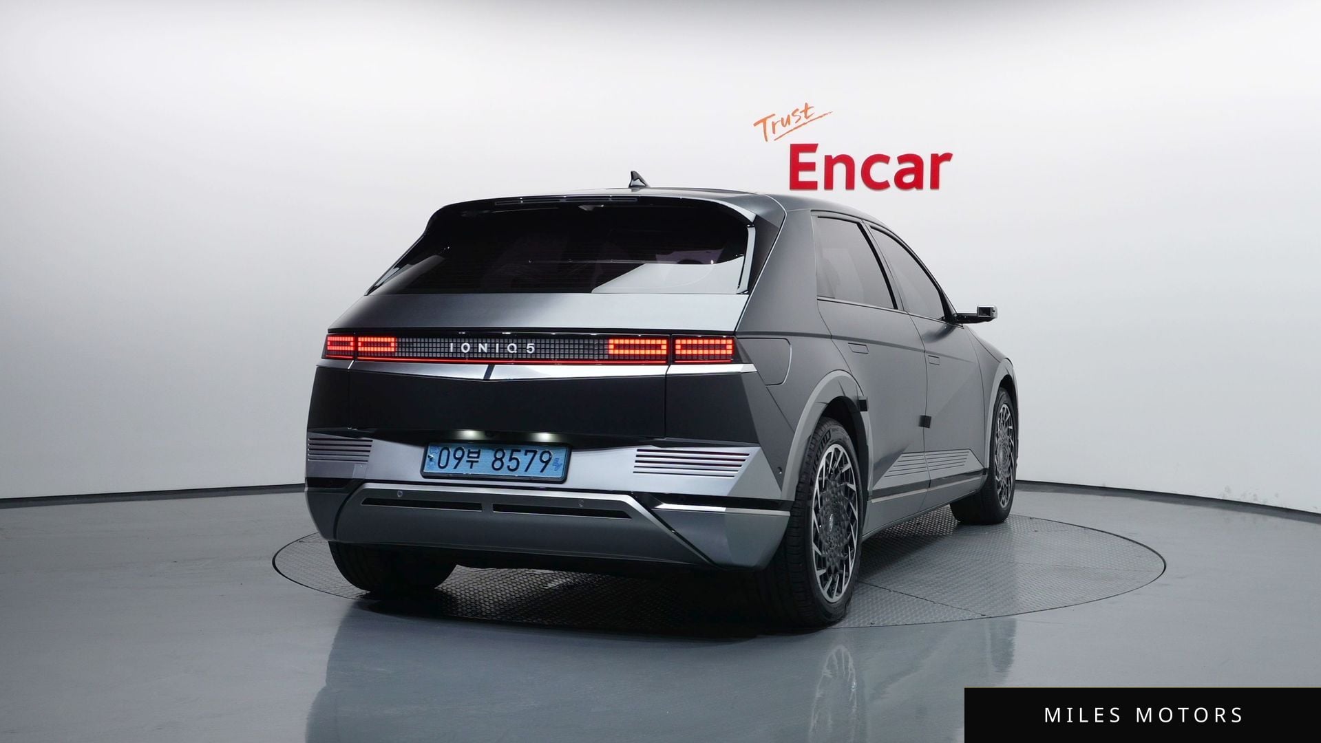Hyundai Ioniq5 2022 — миниатюра 4