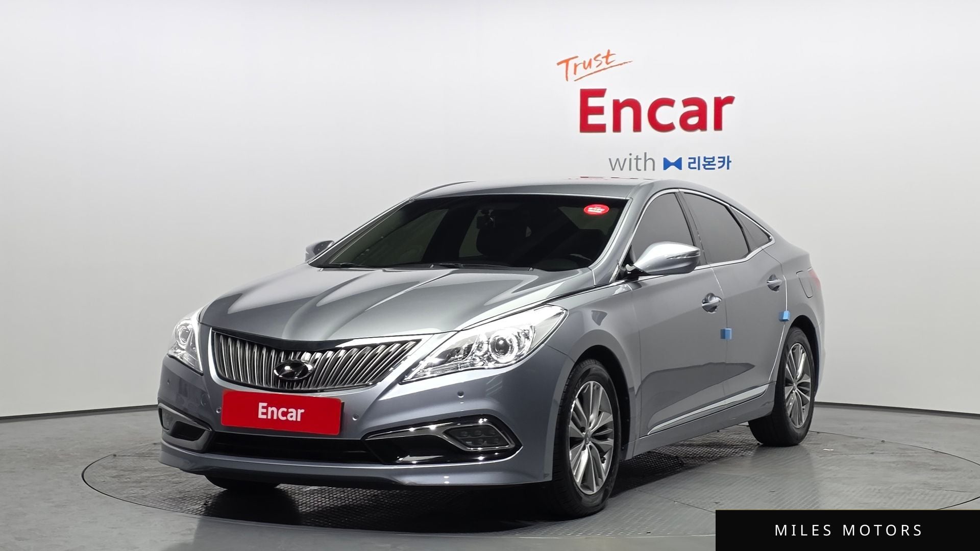 Hyundai Grandeur 2016 — фото 1 из 12