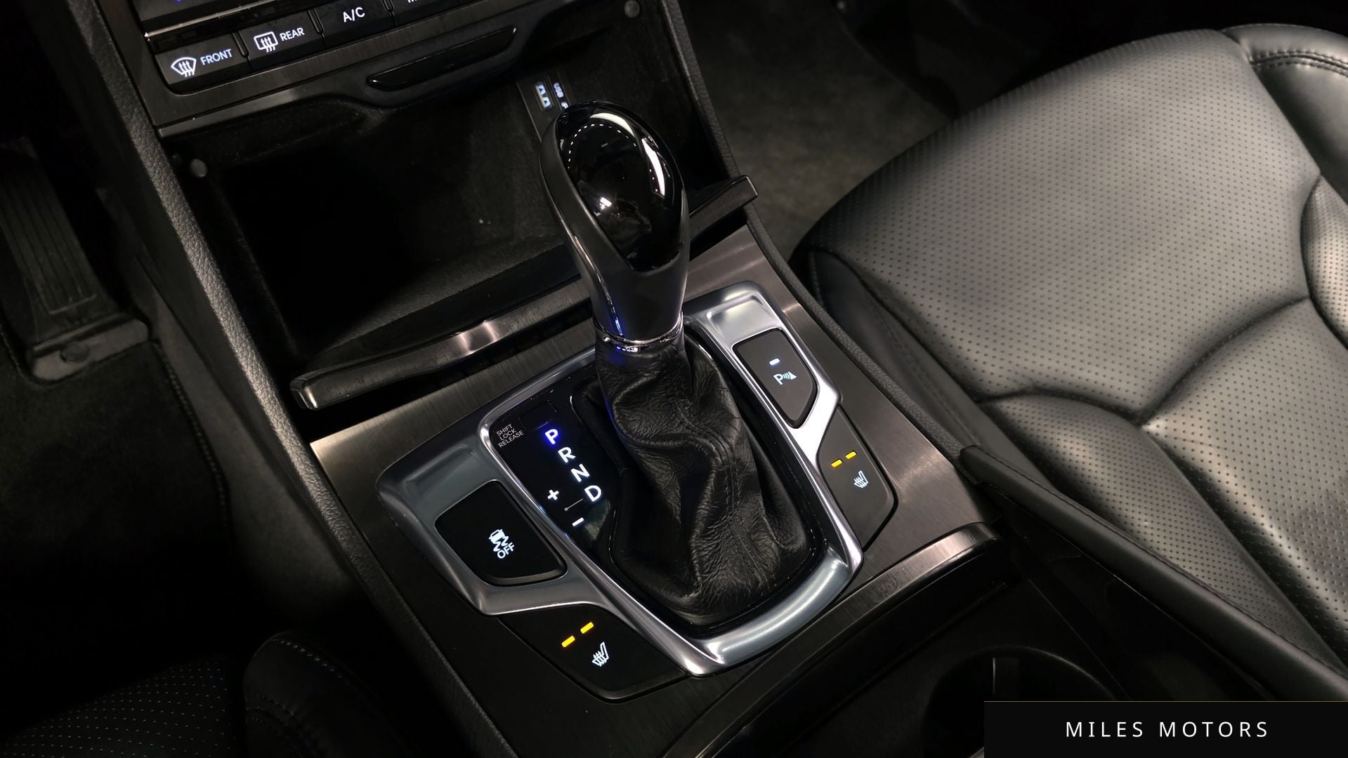 Hyundai Grandeur 2016 — миниатюра 12
