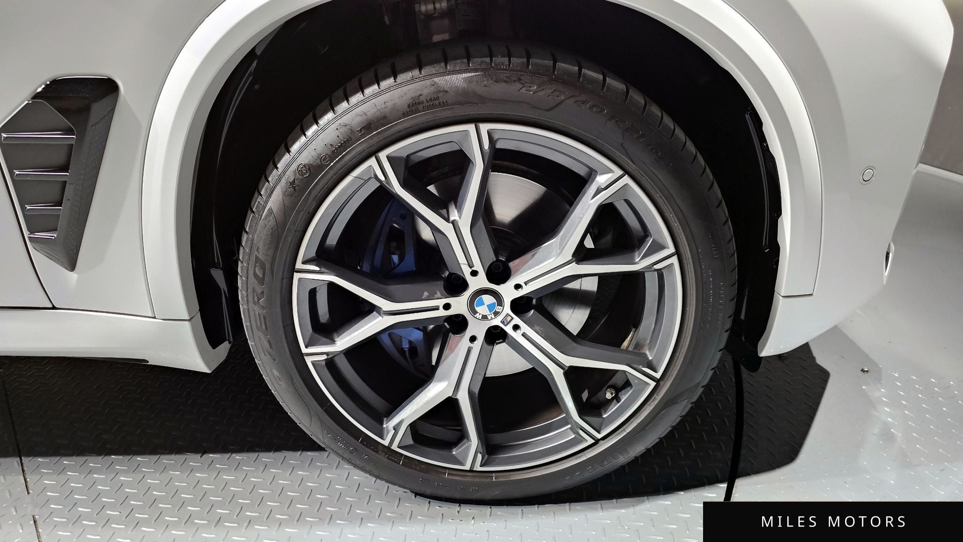BMW X5 (G05) 2025 — миниатюра 5