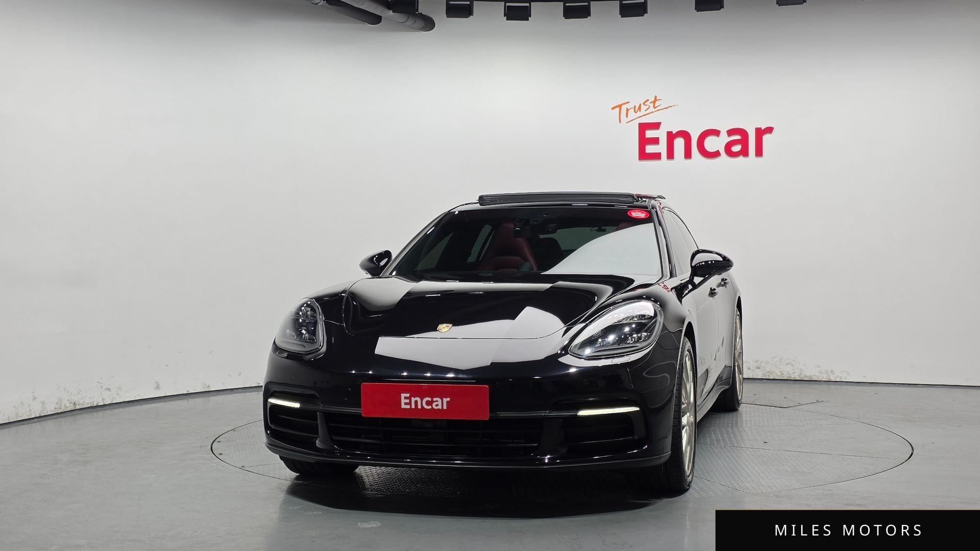 Porsche Panamera 2020 — миниатюра 3