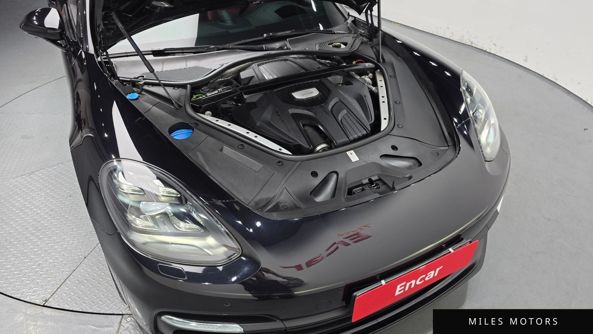Porsche Panamera 2020 — миниатюра 6