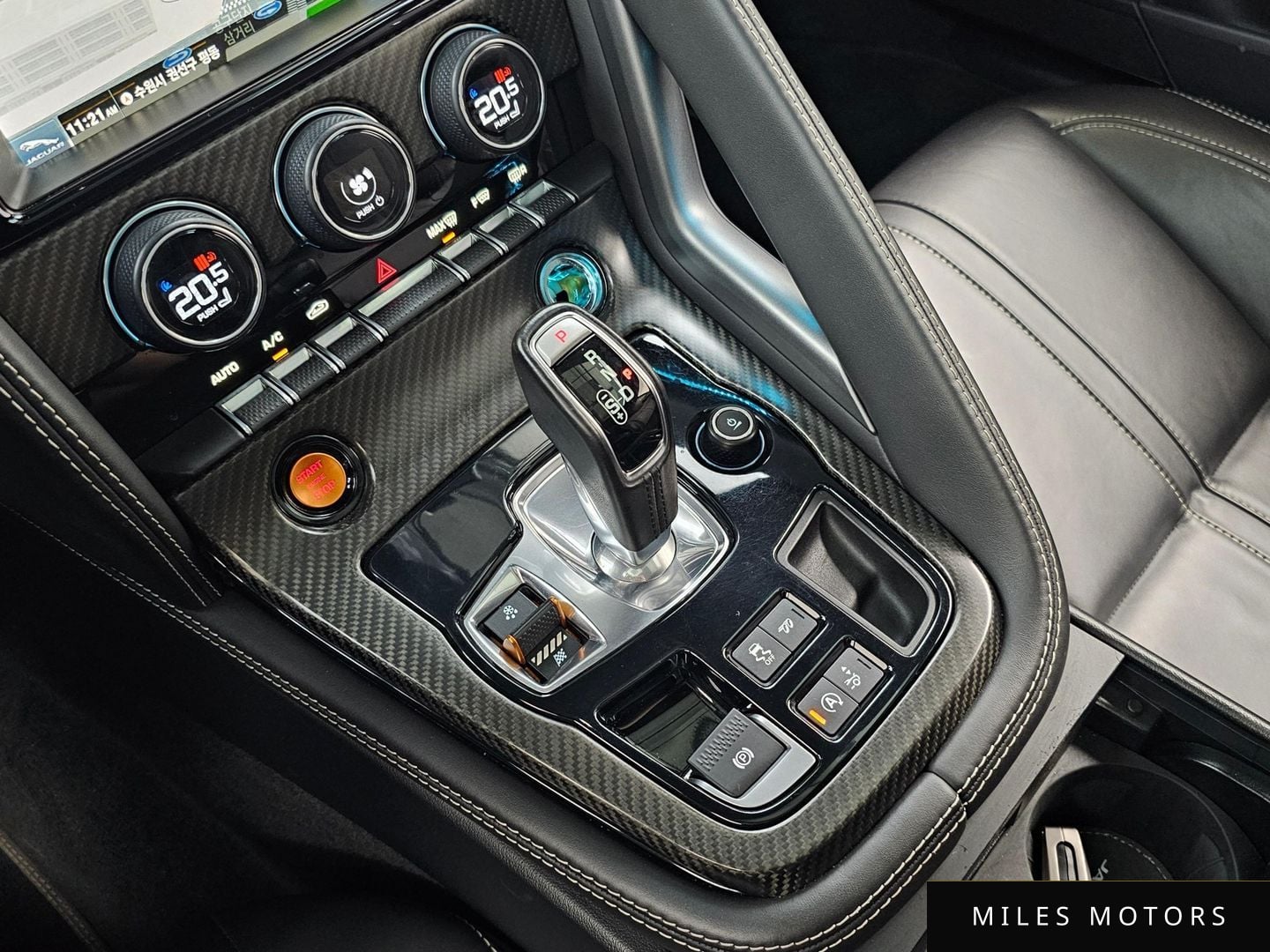 Jaguar F-TYPE 2017 — миниатюра 10
