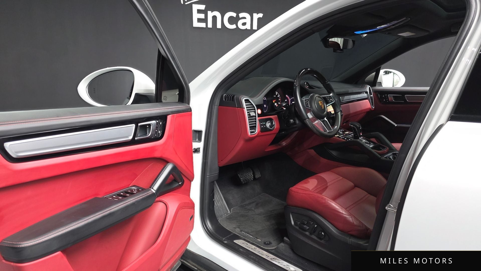 Porsche 카이엔 (PO536) 2022 — миниатюра 12