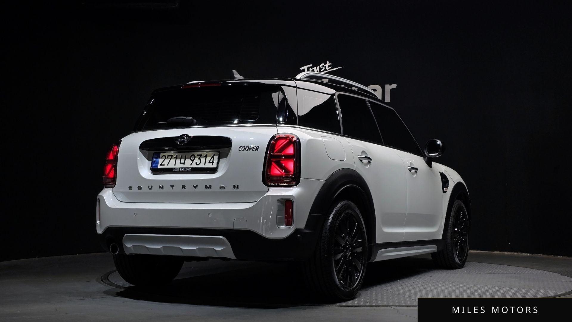 MINI Countryman 2024 — миниатюра 2