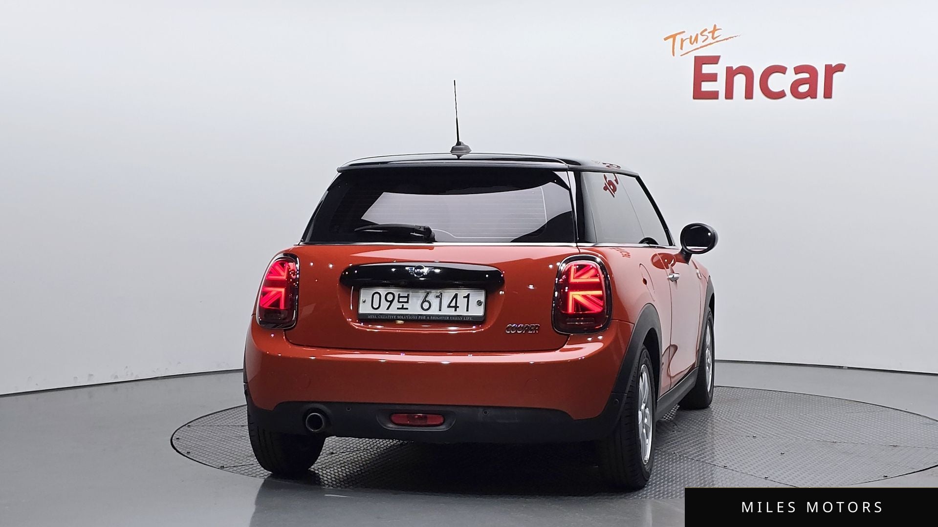MINI Cooper 2019 — миниатюра 3