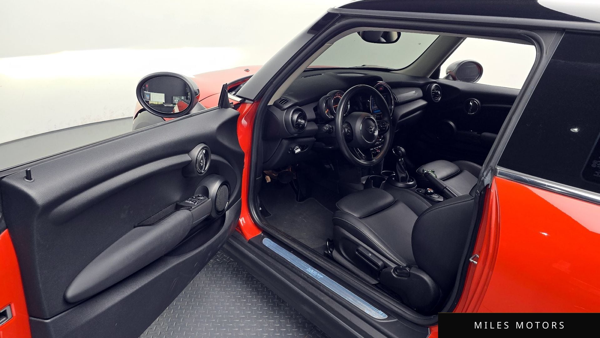 MINI Cooper 2019 — миниатюра 12