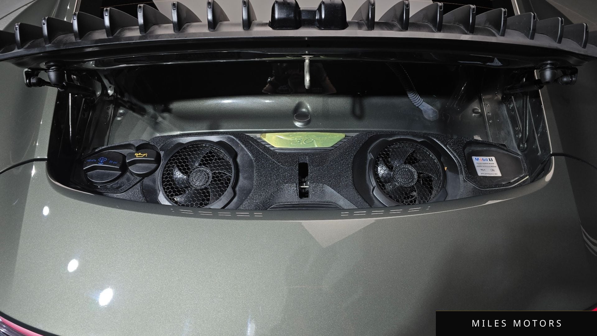 Porsche 911 (992) 2021 — миниатюра 6