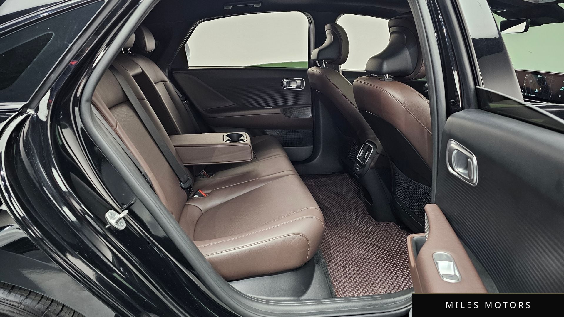 Hyundai Ioniq6 2023 — миниатюра 16
