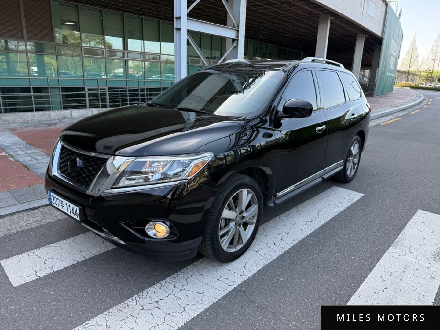 Nissan Pathfinder 2014 — миниатюра 2