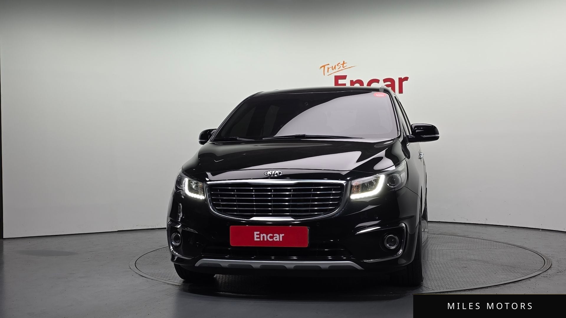 Kia Canival 2018 — миниатюра 3