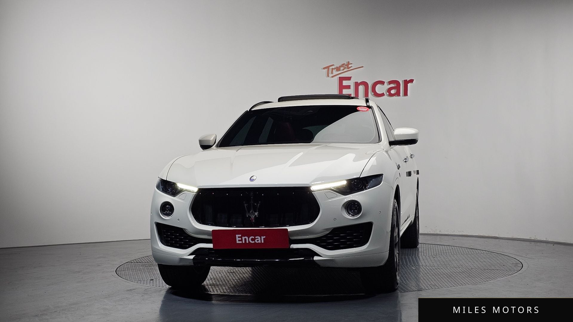 Maserati 르반떼 2018 — миниатюра 3
