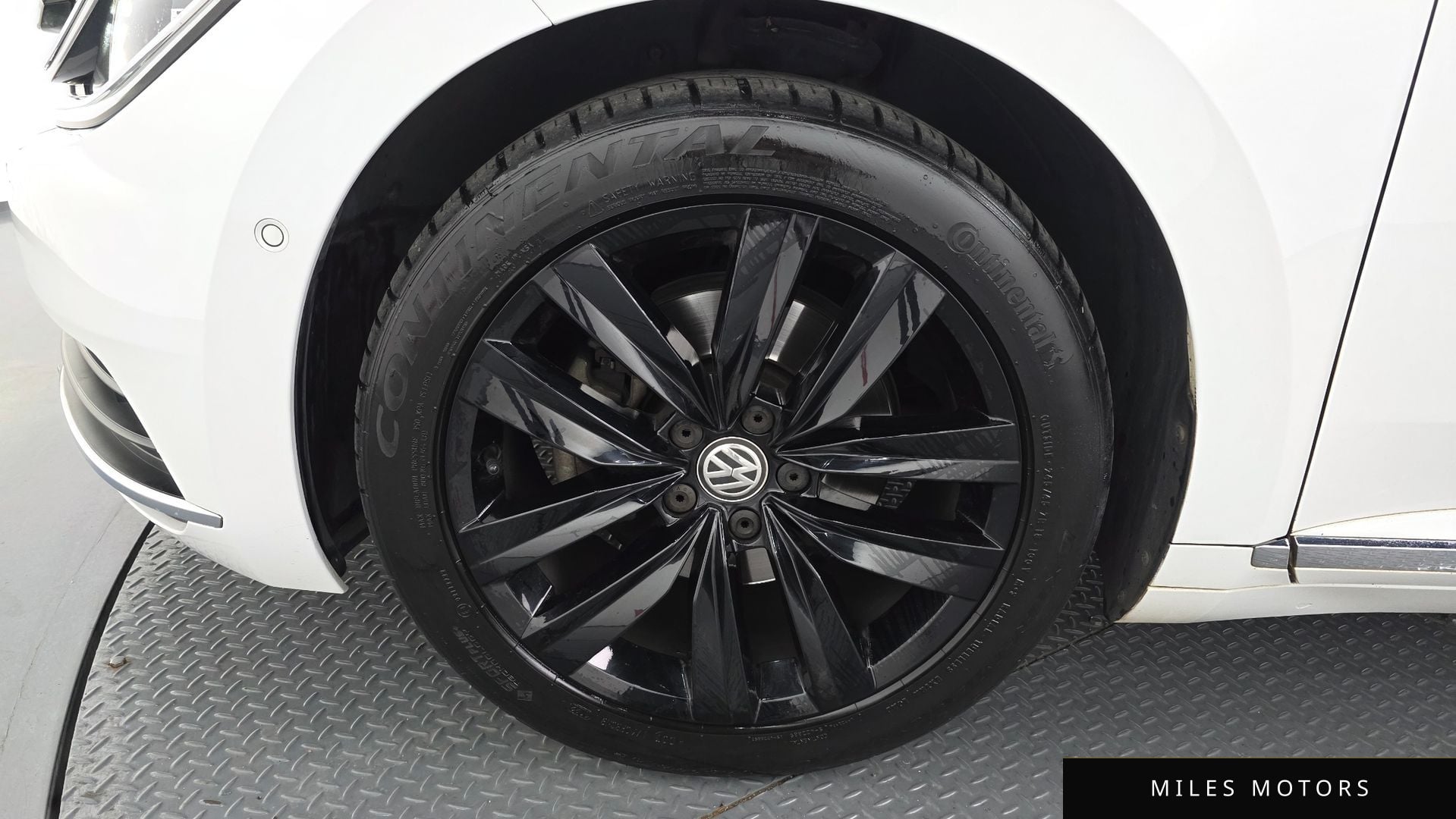 Volkswagen 아테온 2019 — миниатюра 5