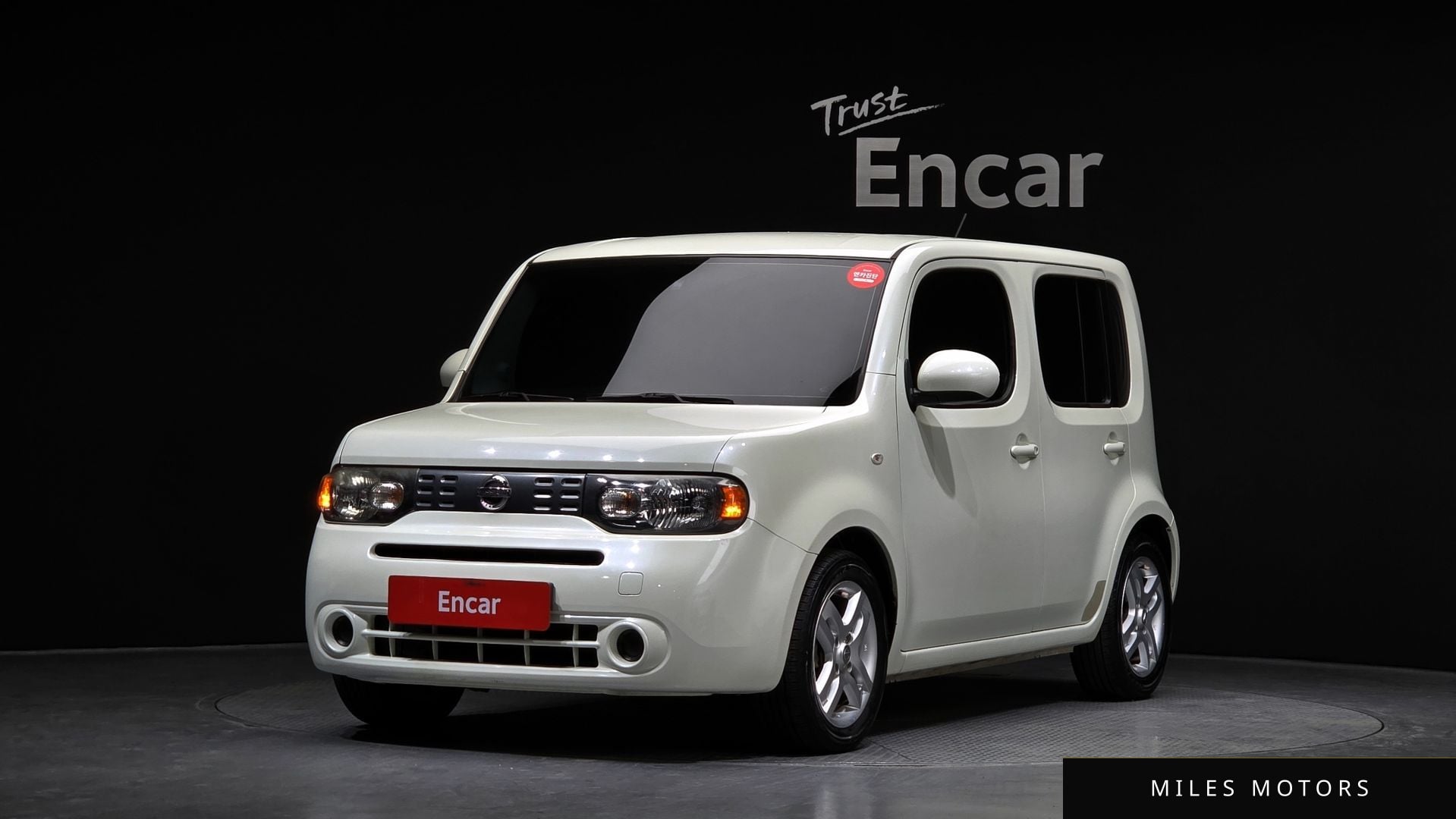 Nissan 큐브 2011