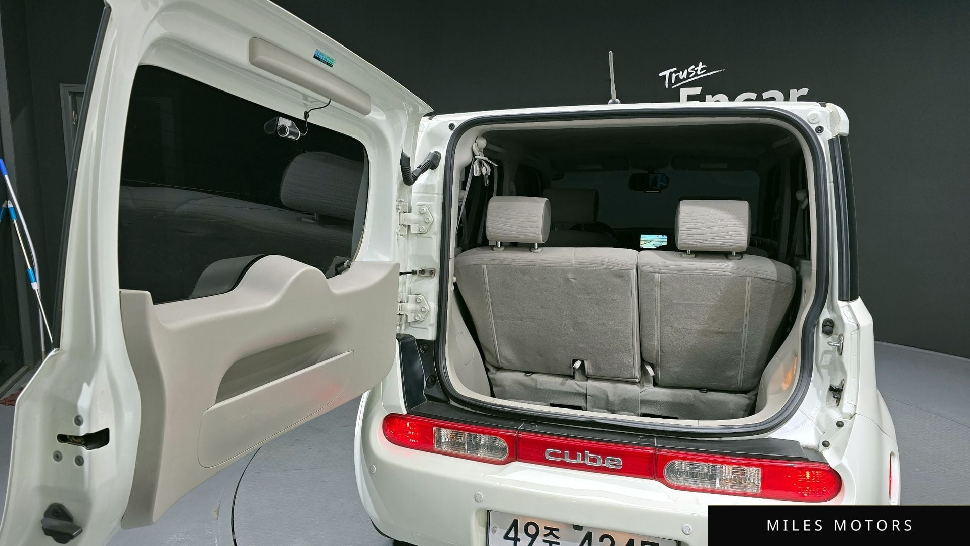 Nissan 큐브 2011 — миниатюра 20