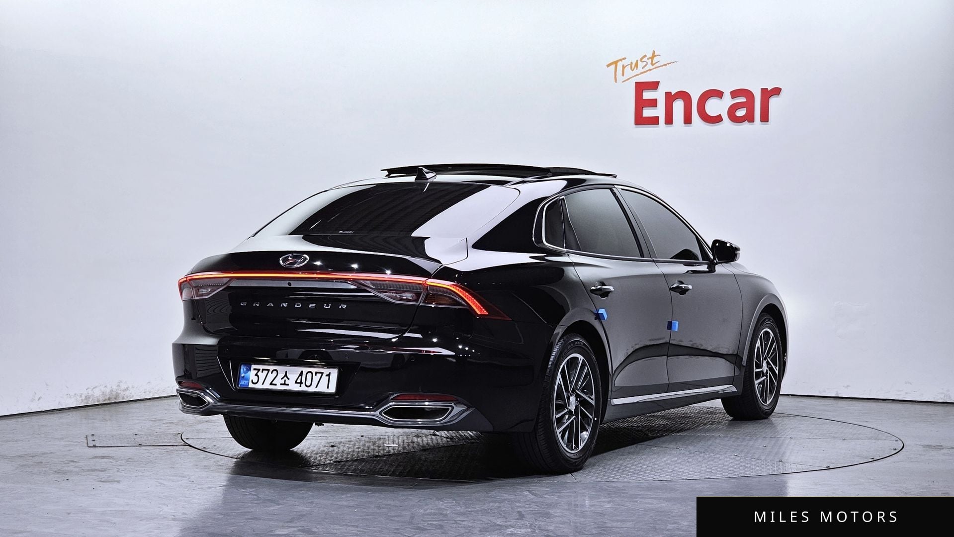Hyundai Grandeur 2023 — миниатюра 2