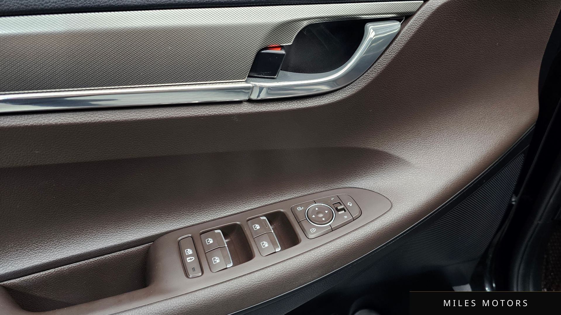 Hyundai Grandeur 2023 — миниатюра 27