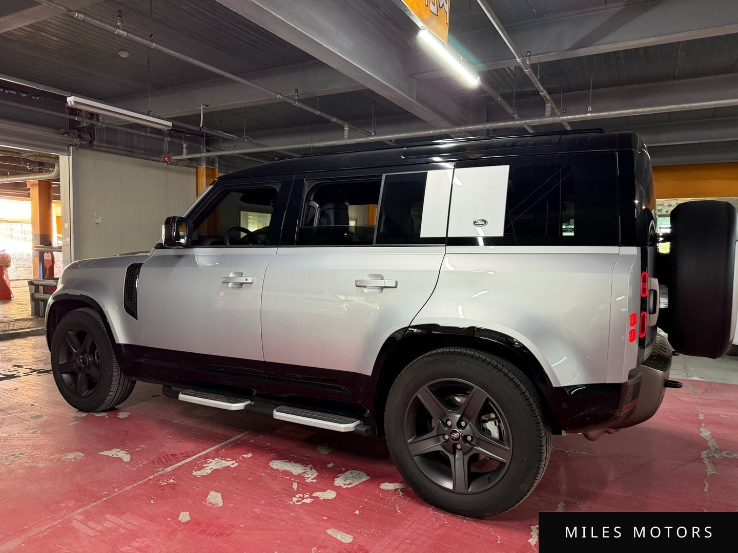 Land Rover Defender 2024 — миниатюра 4