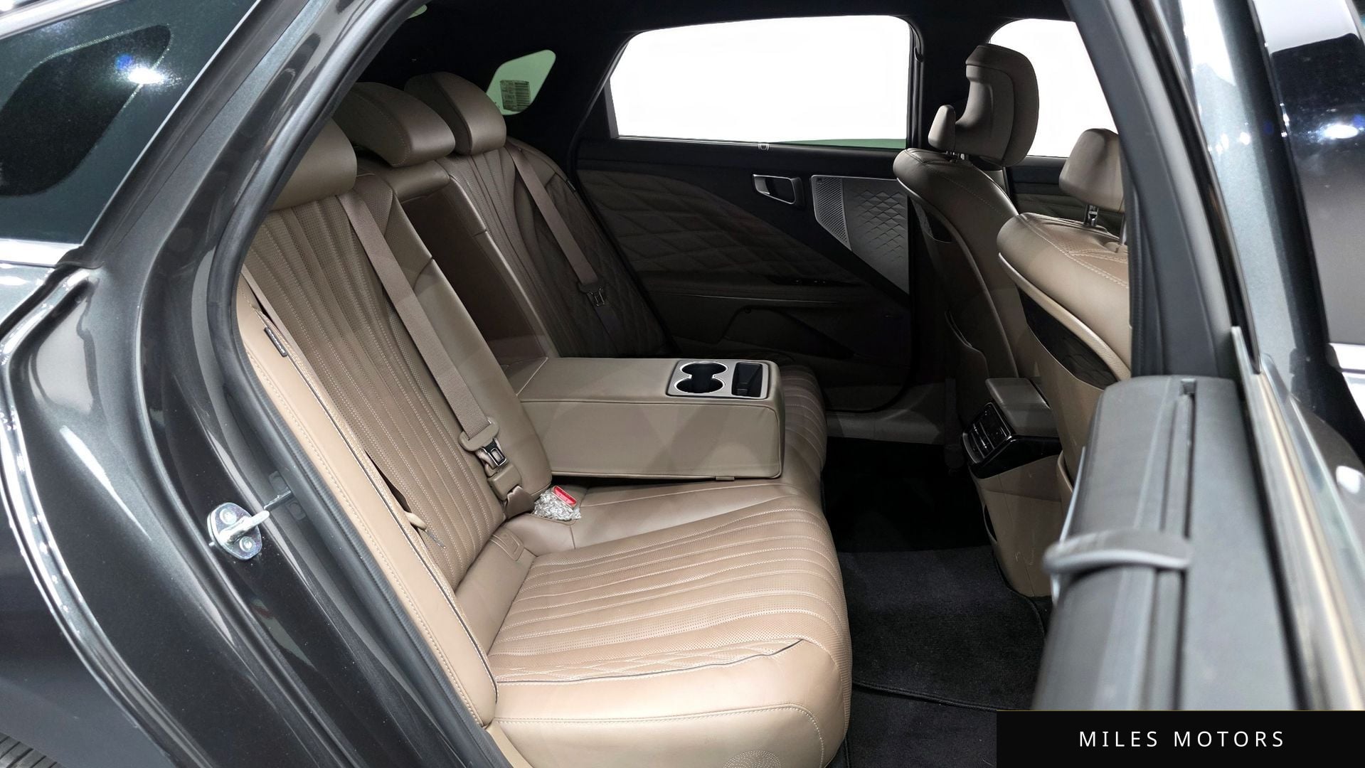 Kia K8 2023 — миниатюра 17