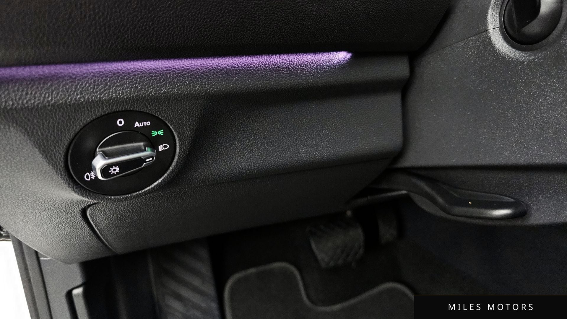 Volkswagen 제타 2023 — миниатюра 36