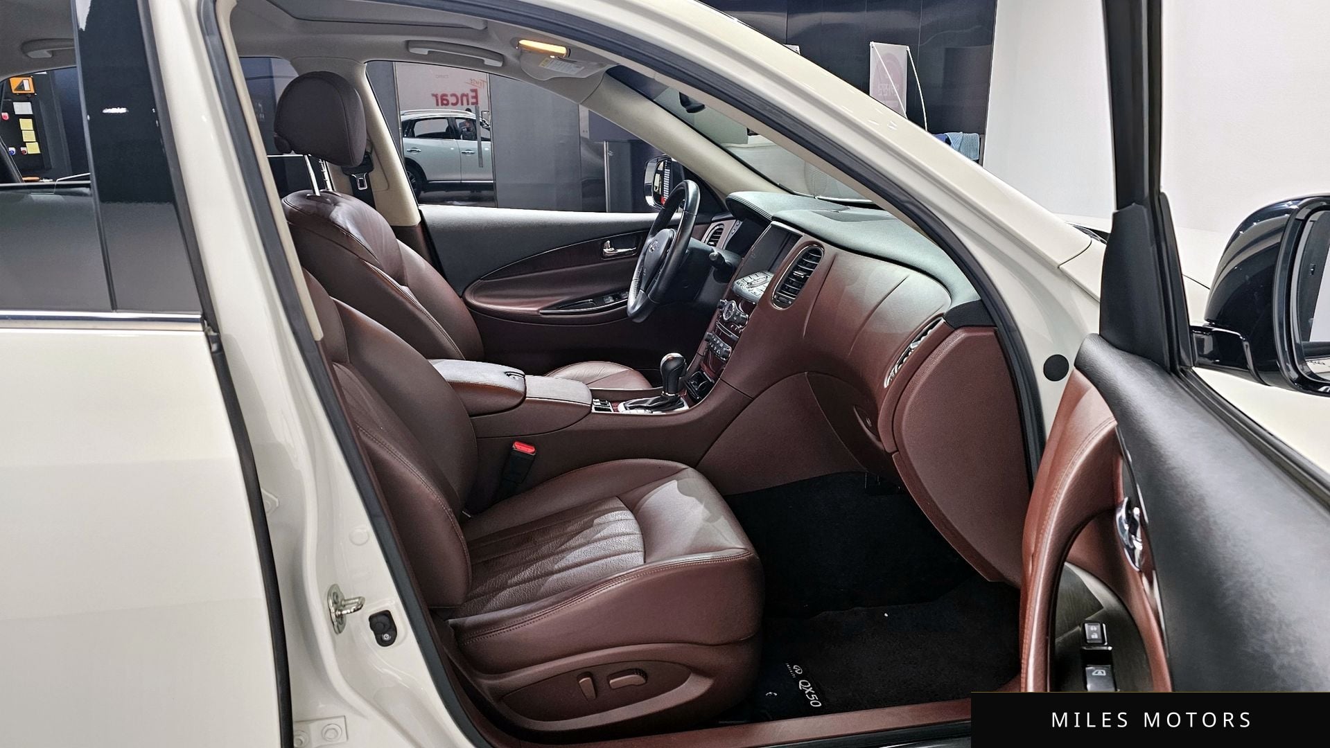 Infiniti QX50 2017 — миниатюра 12
