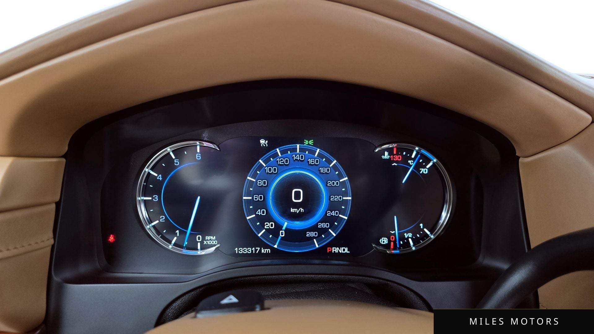 Cadillac 에스컬레이드 2017 — миниатюра 8