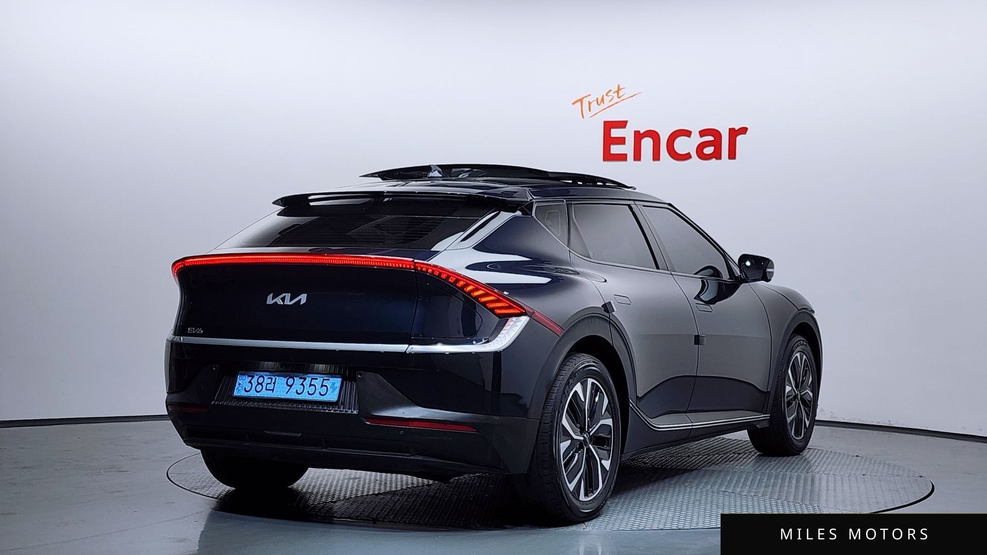 Kia EV6 2022 — миниатюра 2