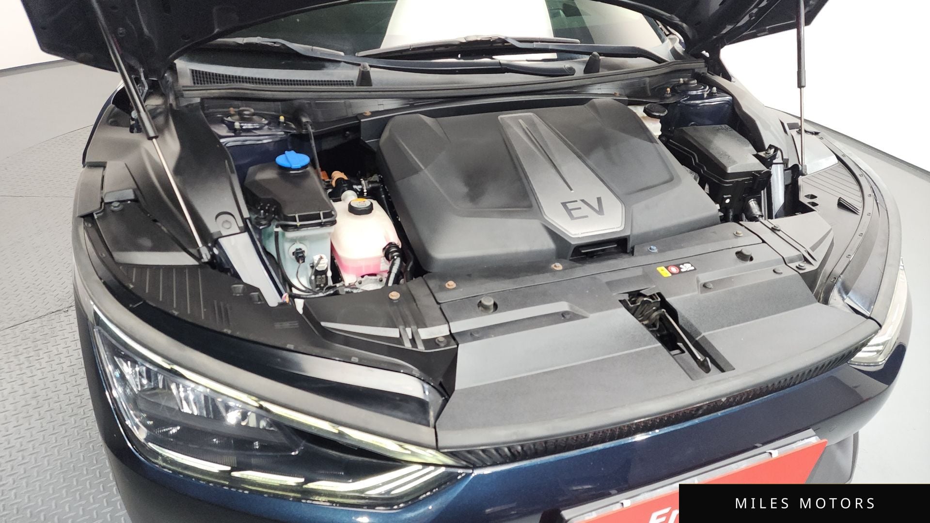 Kia EV6 2022 — миниатюра 6