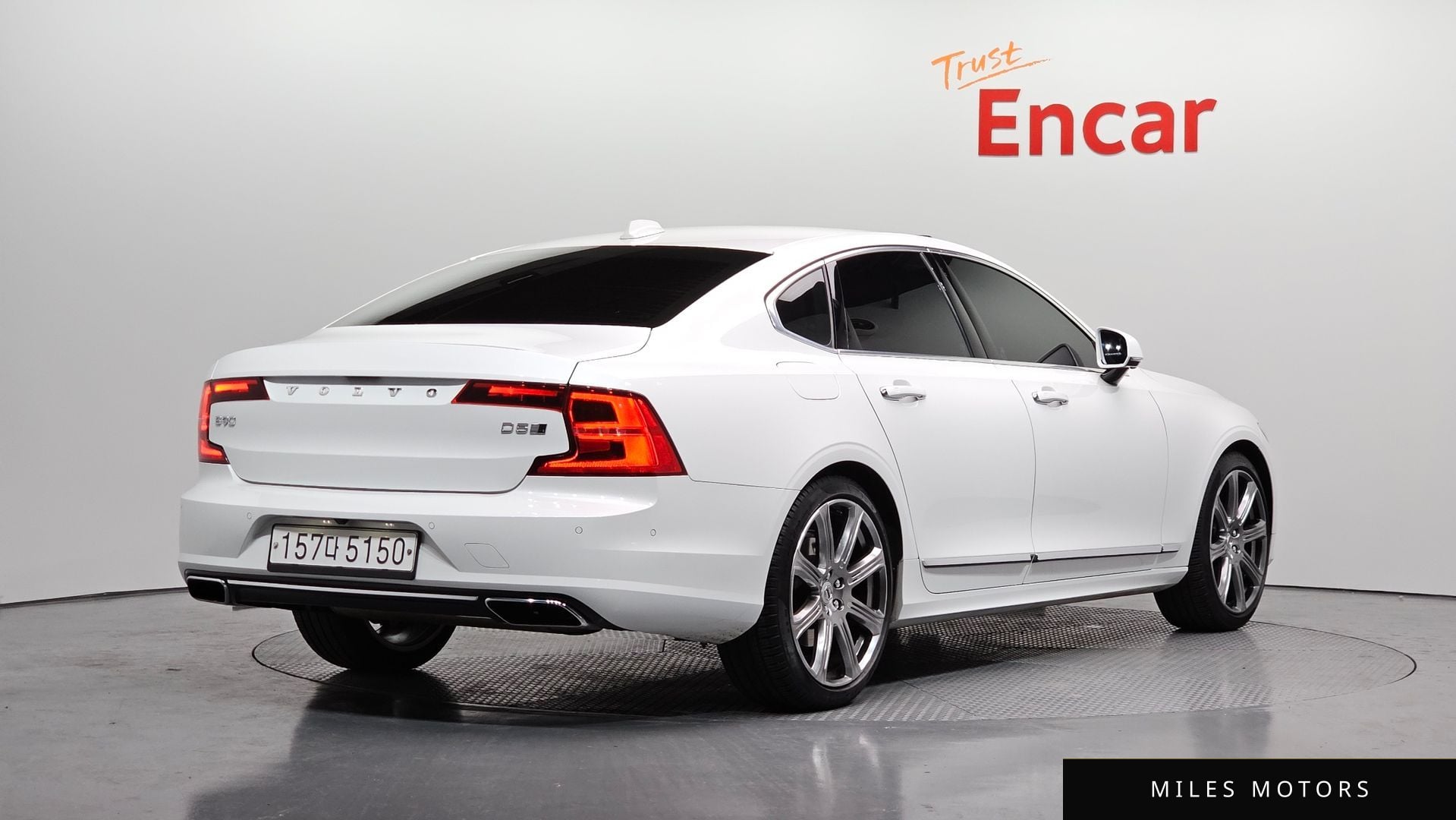 Volvo S90 2019 — миниатюра 2