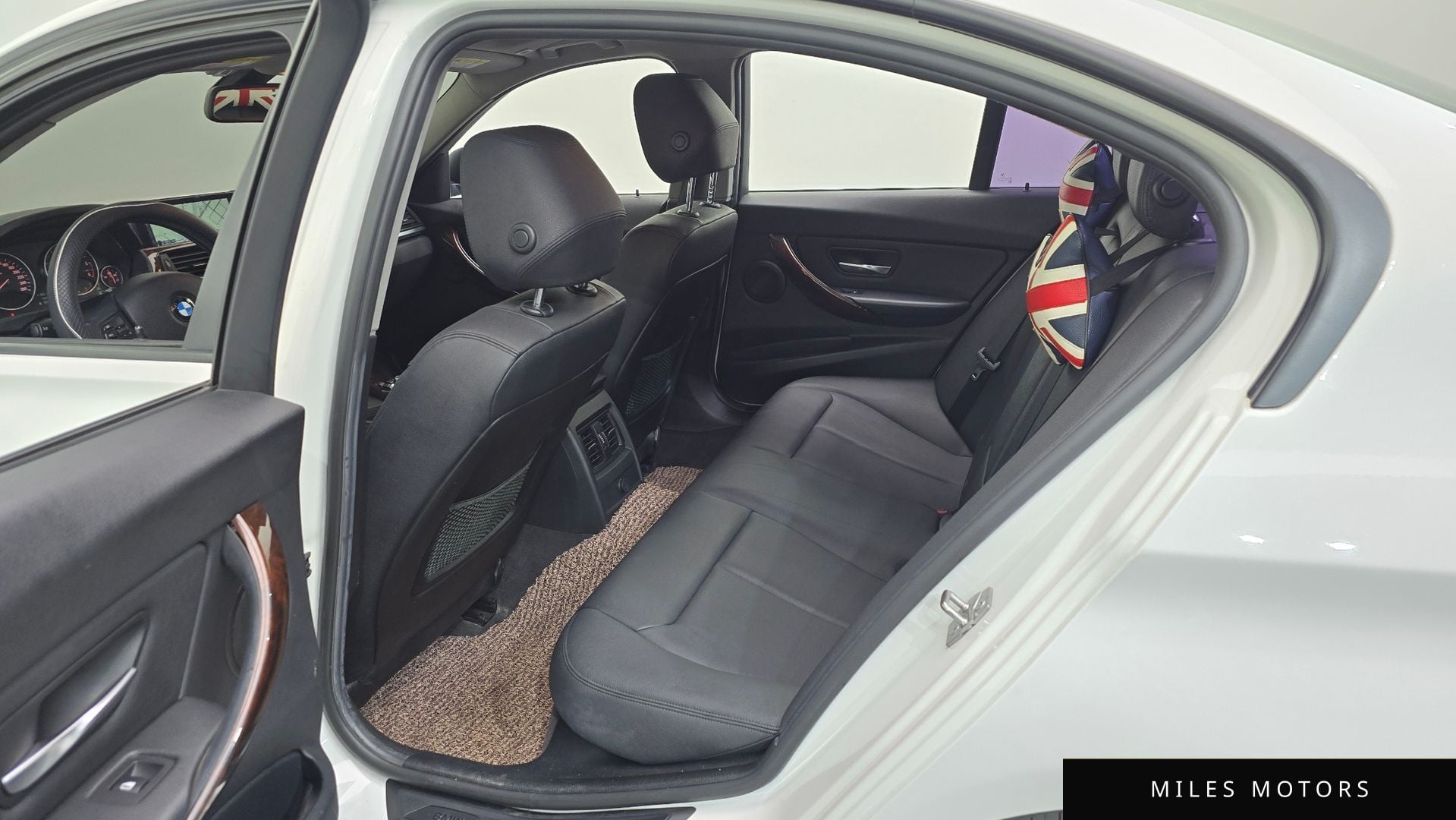 BMW 3 Series (F30) 2013 — миниатюра 12