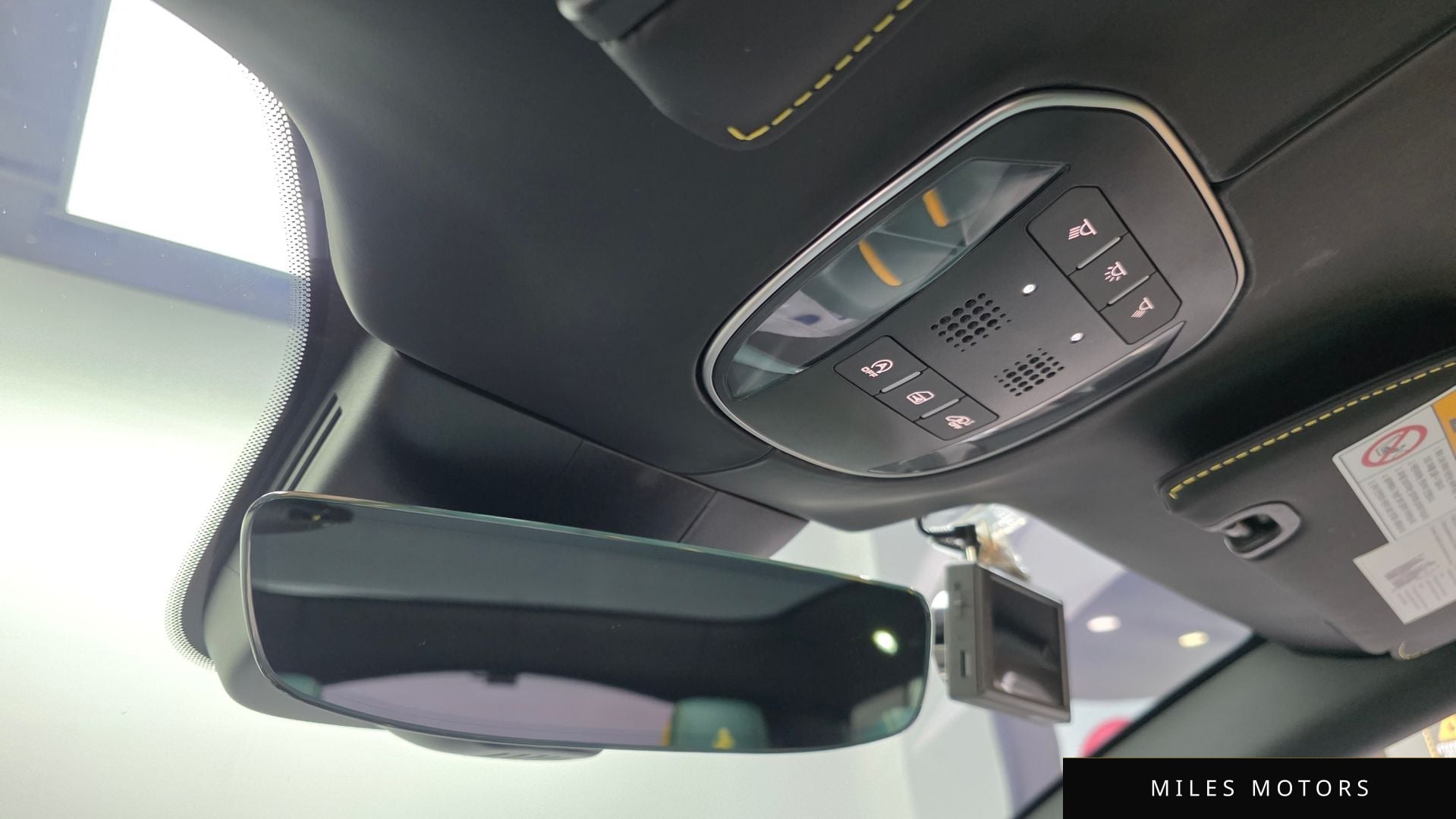 Ferrari GTC4 Lusso 2020 — миниатюра 16