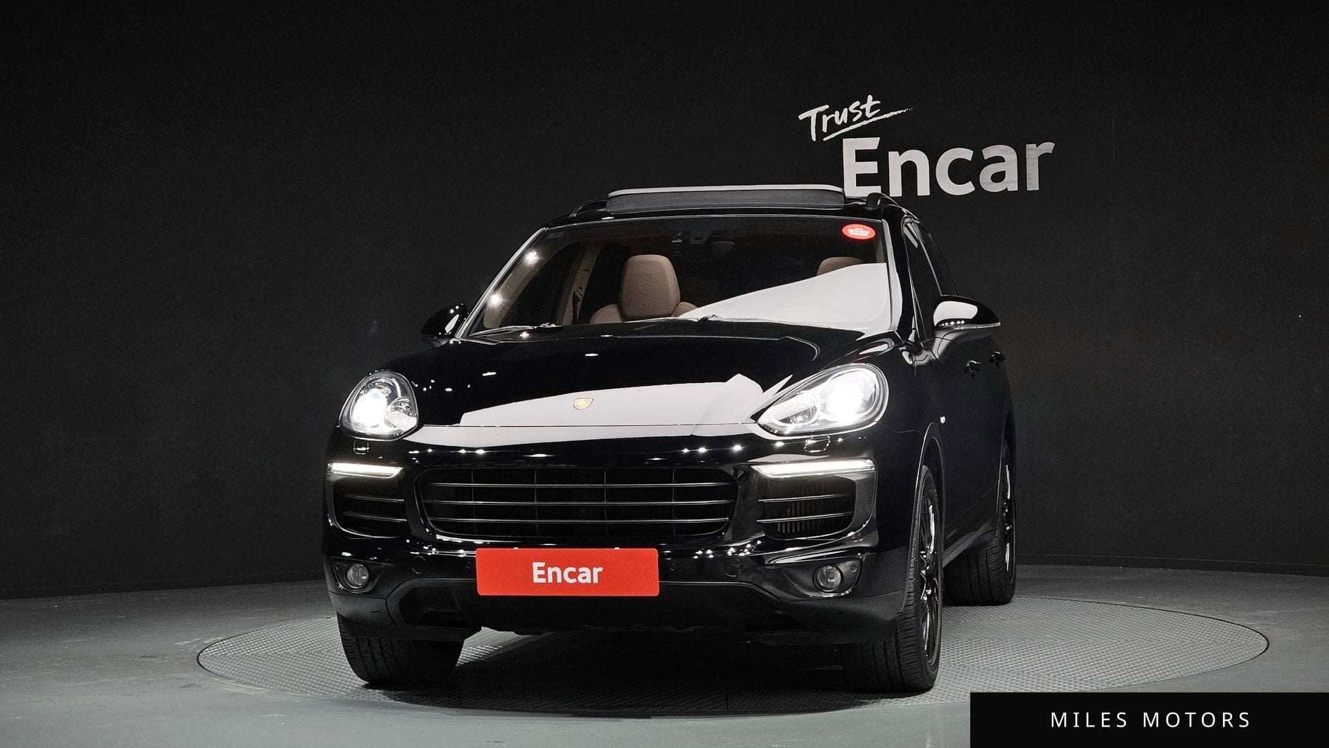 Porsche Cayenne 2015 — миниатюра 3