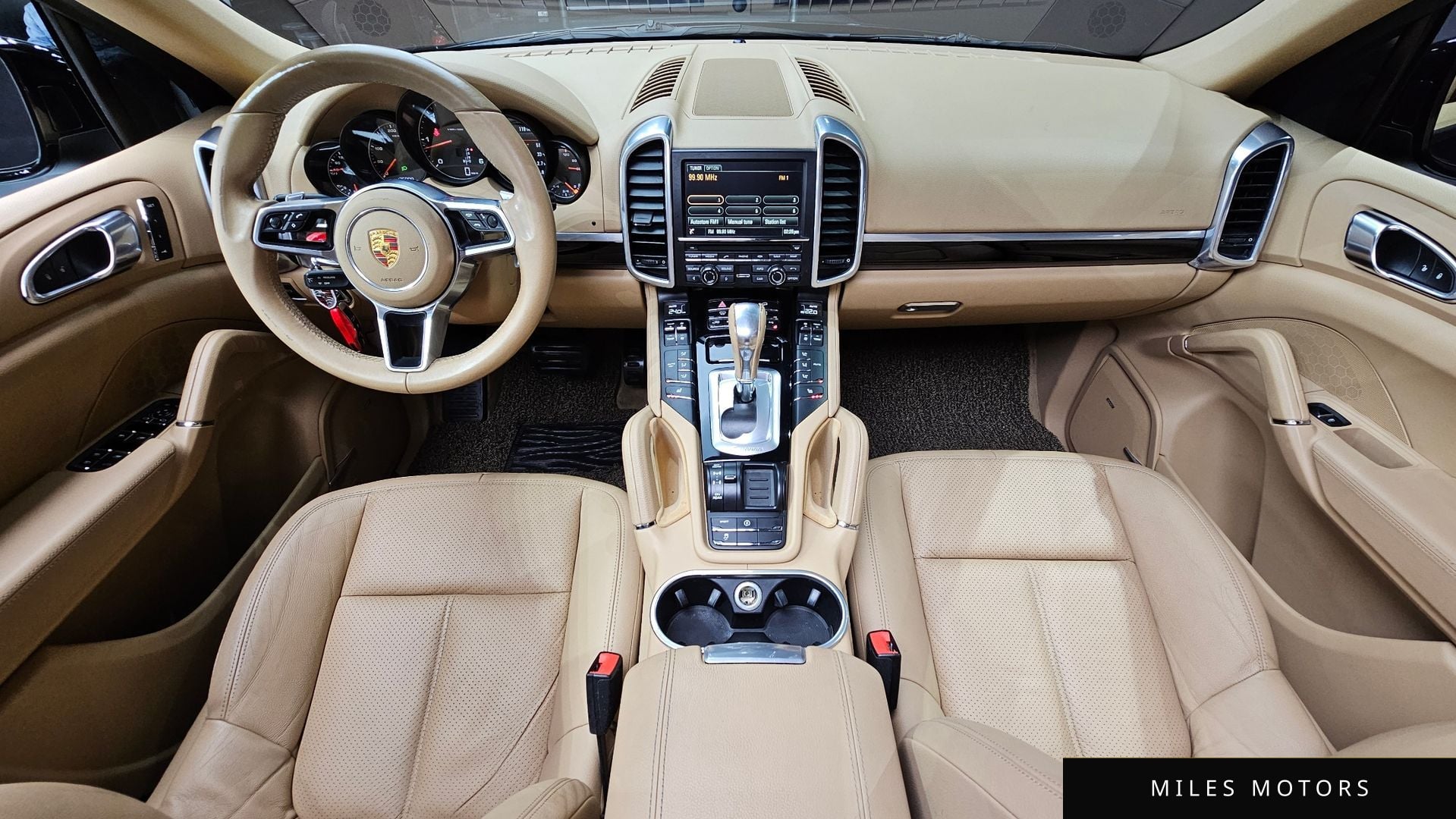 Porsche Cayenne 2015 — миниатюра 7