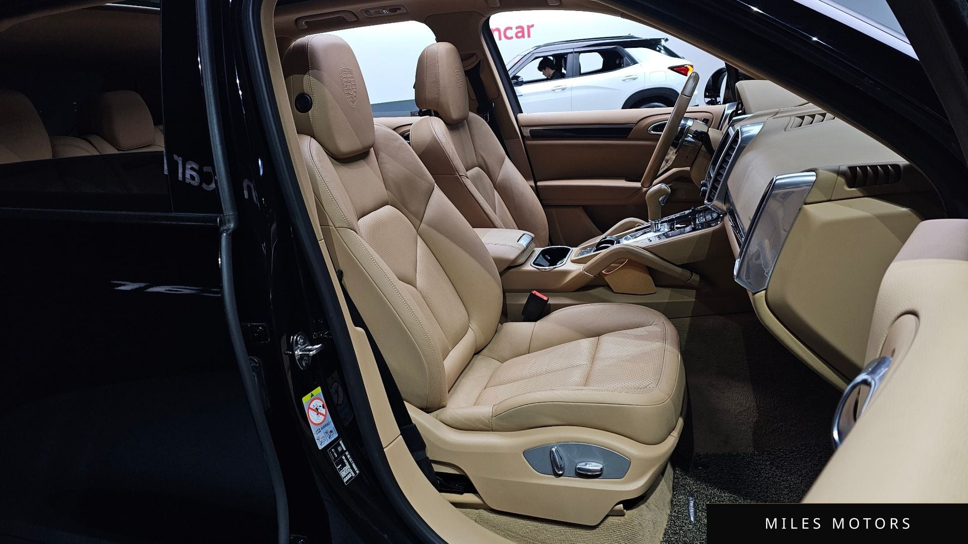 Porsche Cayenne 2015 — миниатюра 10