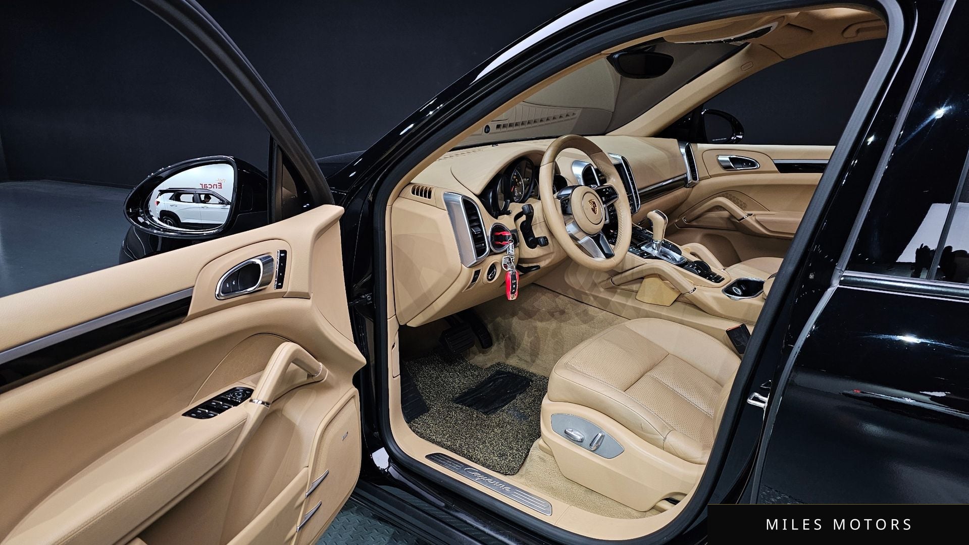 Porsche Cayenne 2015 — миниатюра 11