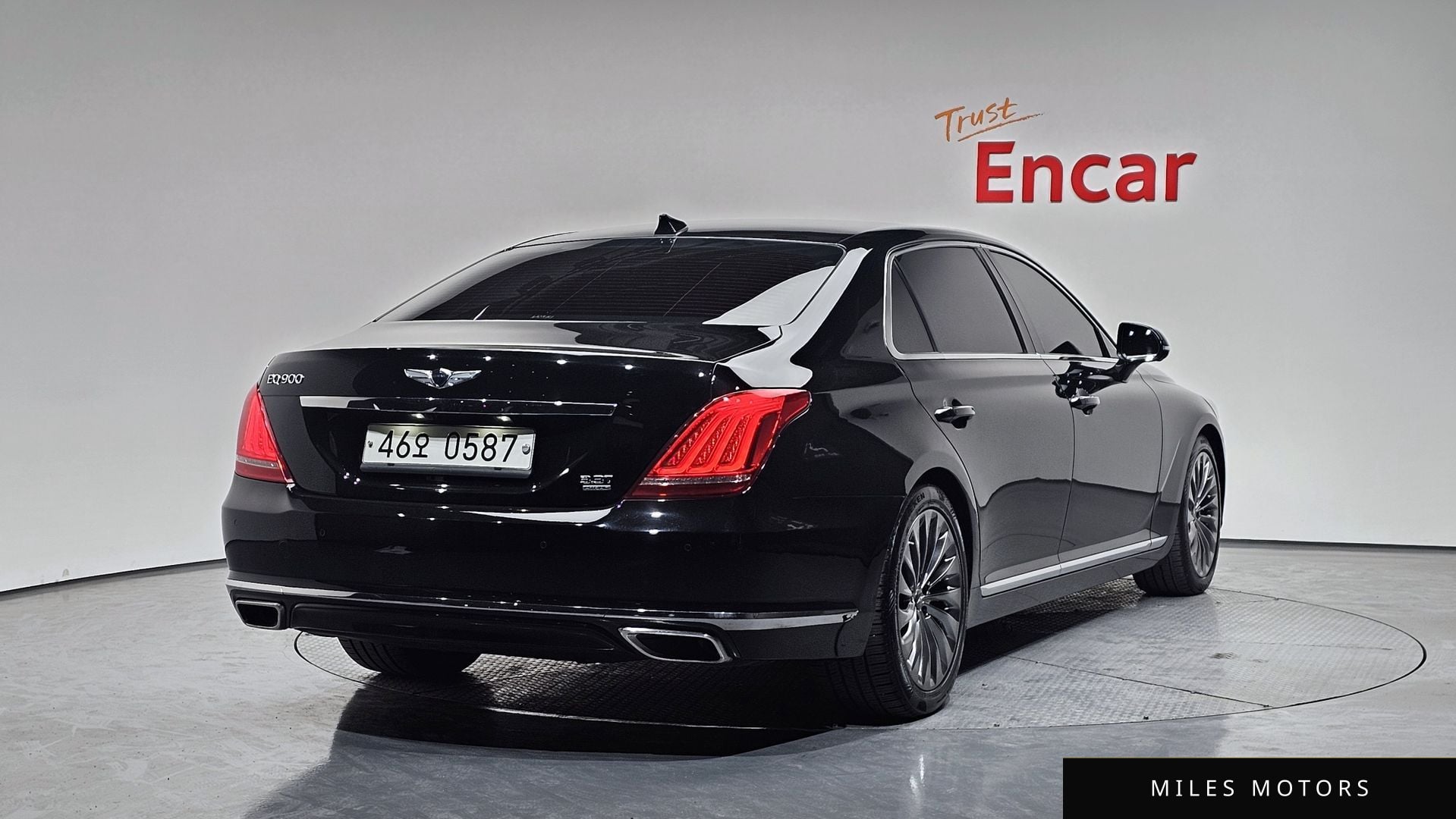 Genesis EQ900 2016 — миниатюра 2