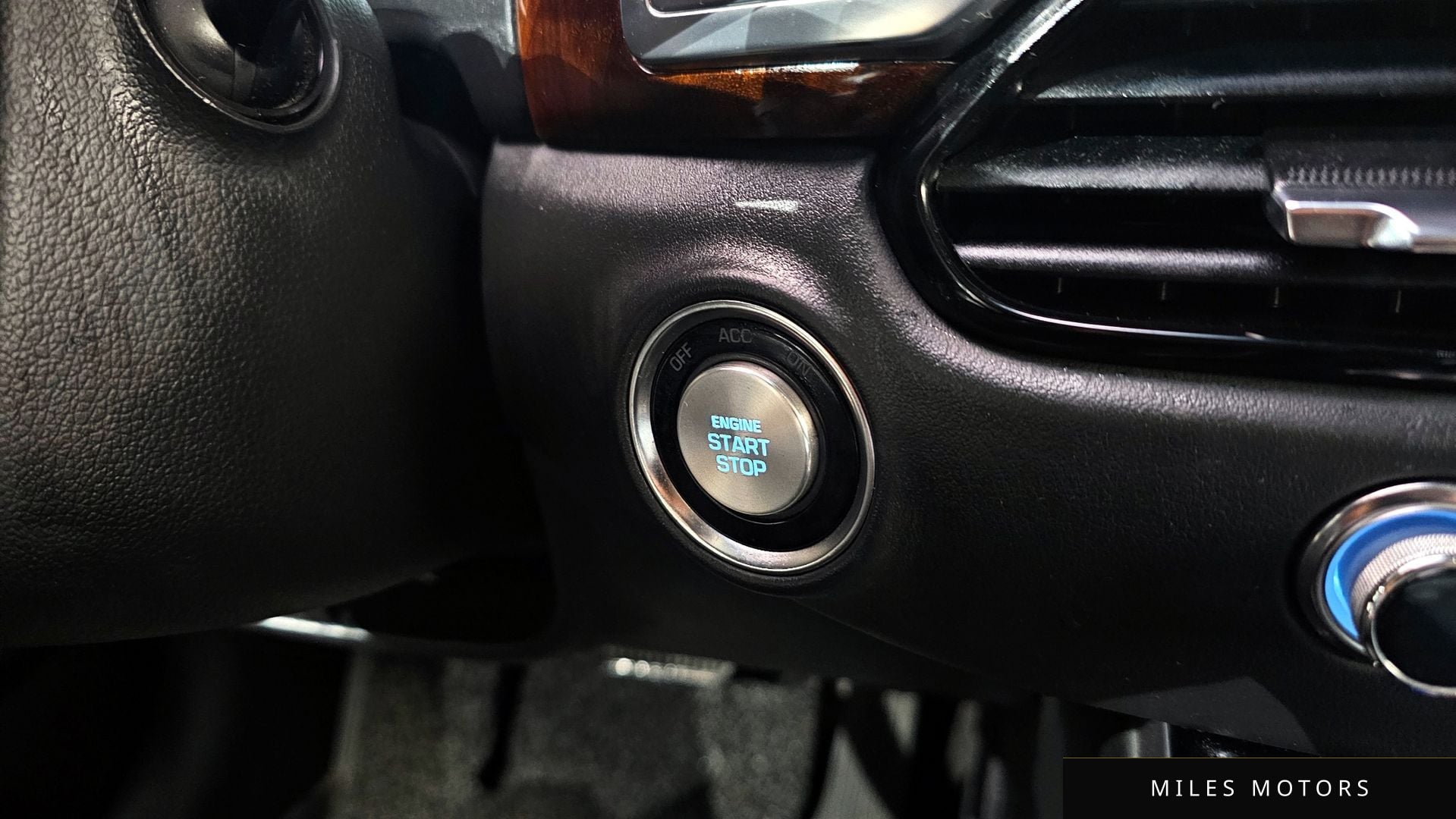 Genesis EQ900 2016 — миниатюра 29