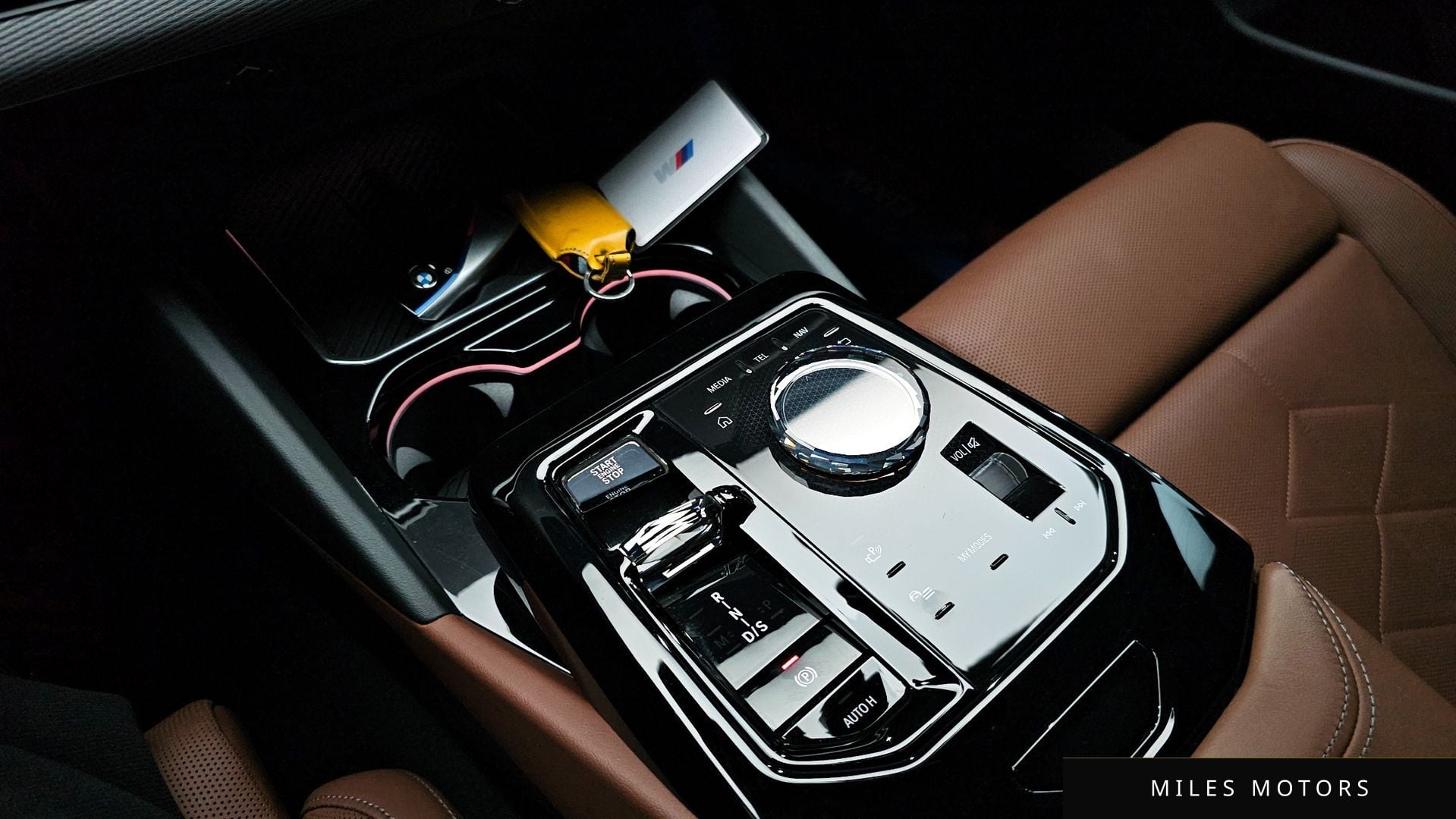 BMW 5시리즈 (G60) 2024 — миниатюра 12